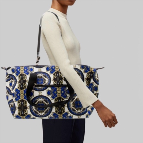 Alice + Olivia Handbags - Alice + Olivia Duffel Bag Travel Shoulder Bag in the "Regal Romance" pattern New